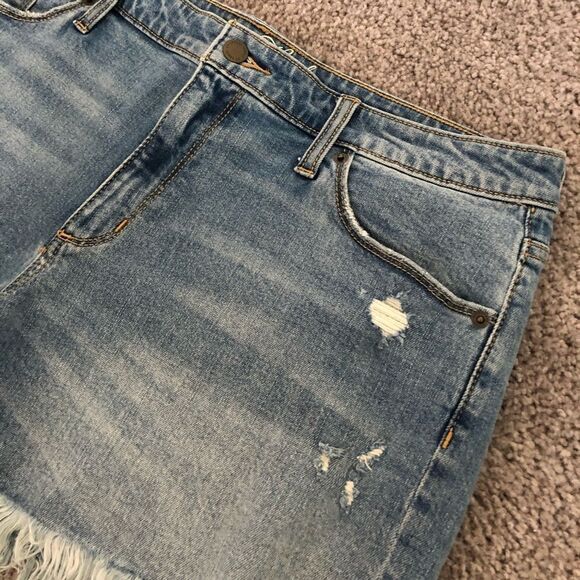 Universal Thread Distressed High Rise Denim Shorts - Picture 2 of 6